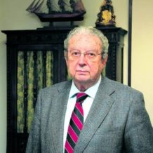 «A Franco le pusieron una bomba en una Feria de Muestras, pero ni lo reflejó la prensa»