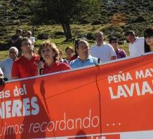 Los socialistas apelan al espíritu luchador de Funeres para defender la minería