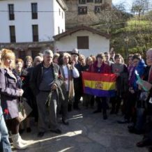 Sobrescobio rinde tributo a las víctimas de la represión franquista